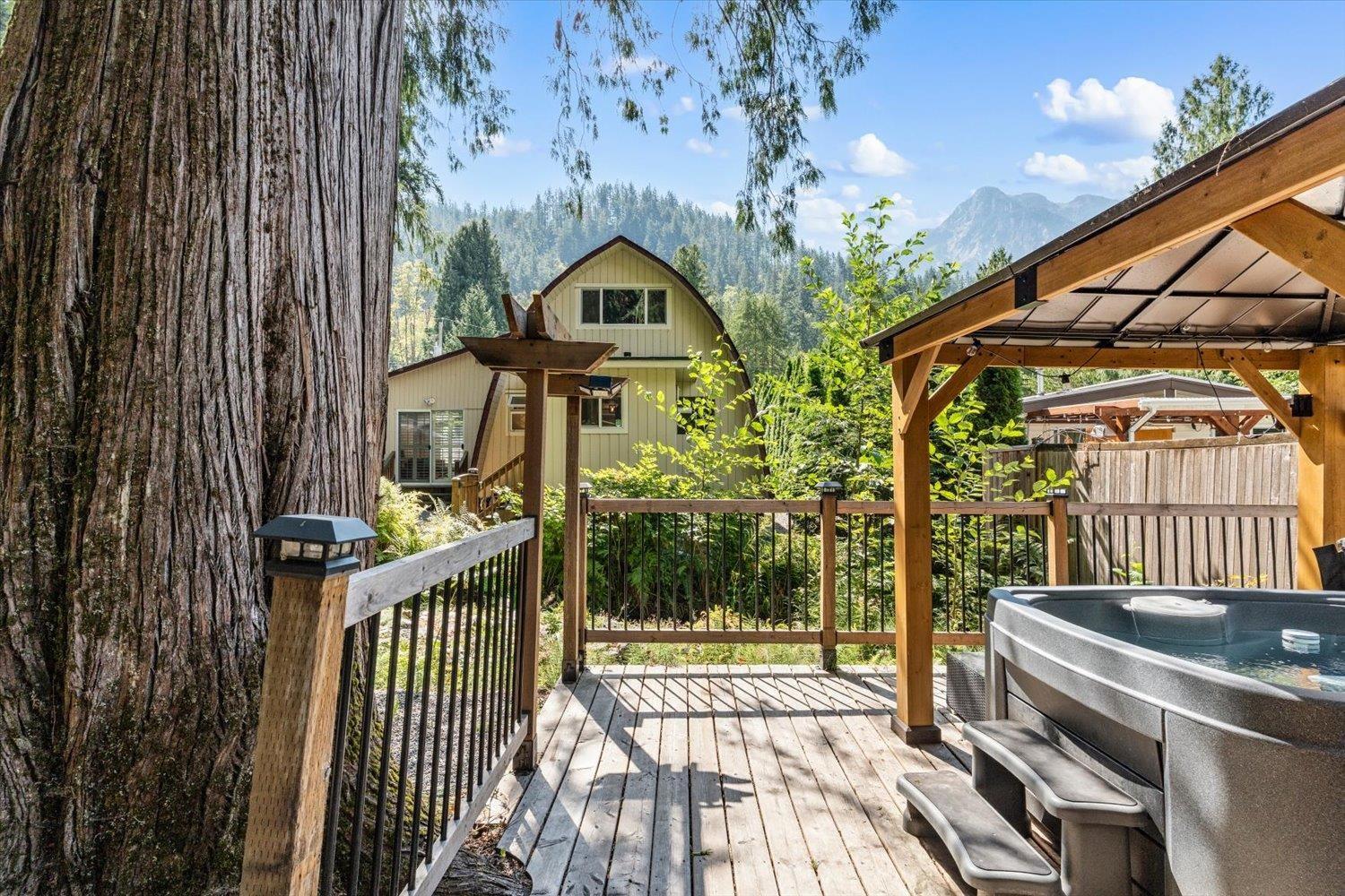 66603 Summer Road, Kawkawa Lake, Hope, British Columbia  V0X 1L1 - Photo 32 - R3156191