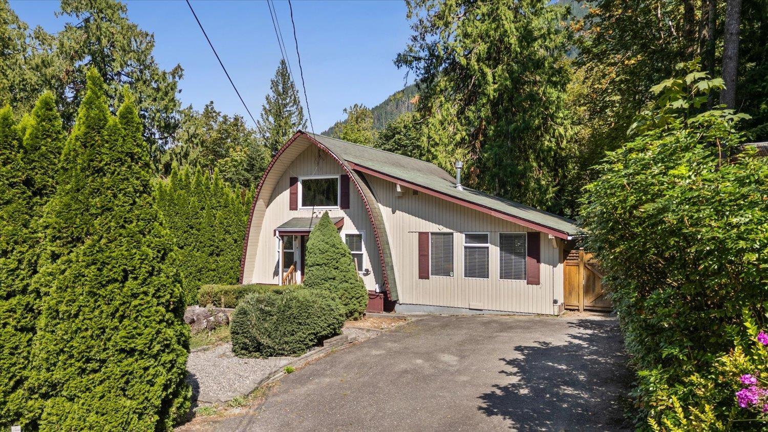 66603 Summer Road, Kawkawa Lake, Hope, British Columbia  V0X 1L1 - Photo 2 - R3156191
