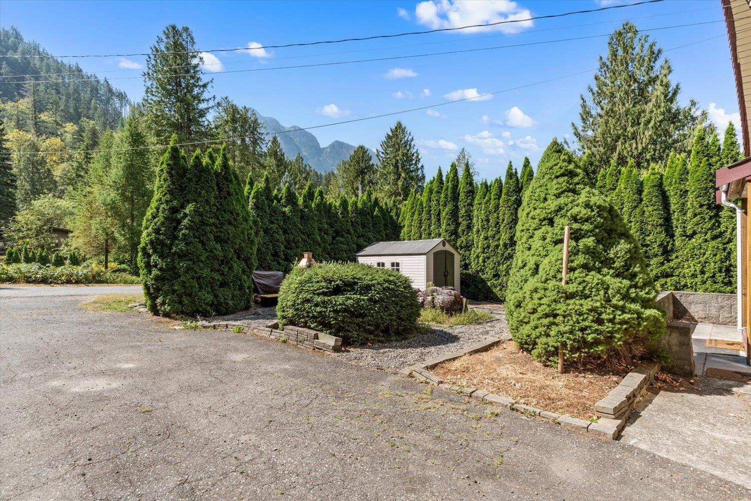 66603 Summer Road, Kawkawa Lake, Hope, British Columbia  V0X 1L1 - Photo 3 - R3156191