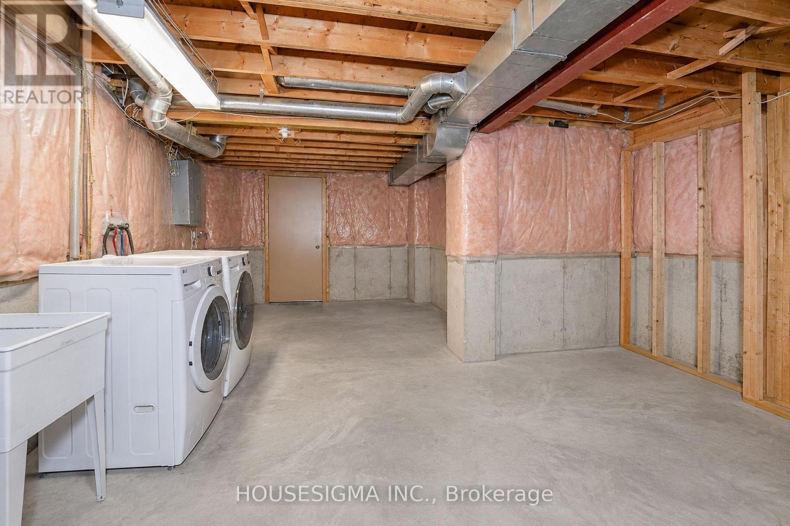 97 Bach Avenue, Whitby, Ontario  L1R 2P8 - Photo 37 - E13697174
