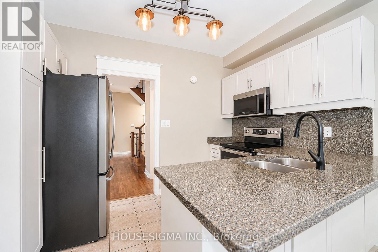 97 Bach Avenue, Whitby, Ontario  L1R 2P8 - Photo 16 - E13697174