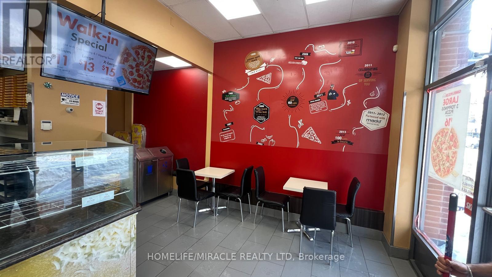 129d Lakeshore Road, Mississauga, Ontario  L5G 1E5 - Photo 10 - W13697520