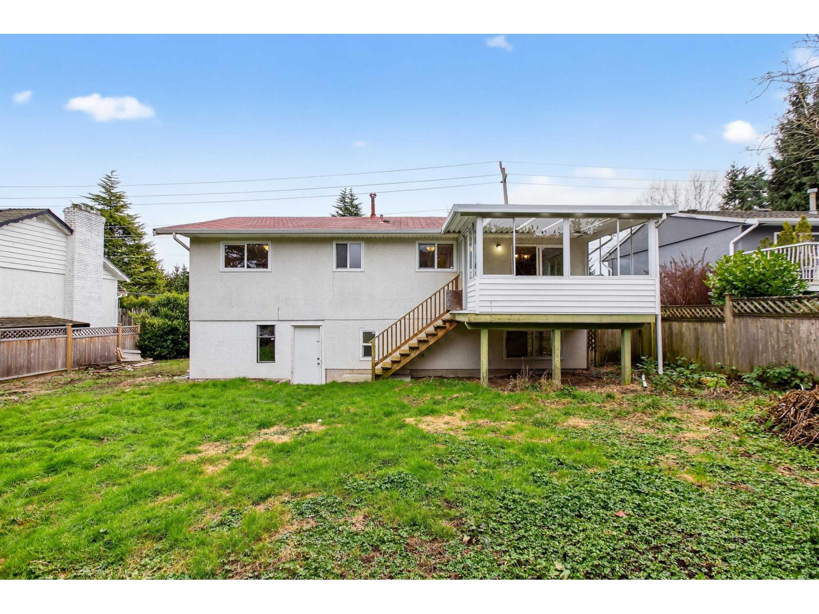 1855 156 Street, Surrey, British Columbia  V4A 4T5 - Photo 3 - R3157287