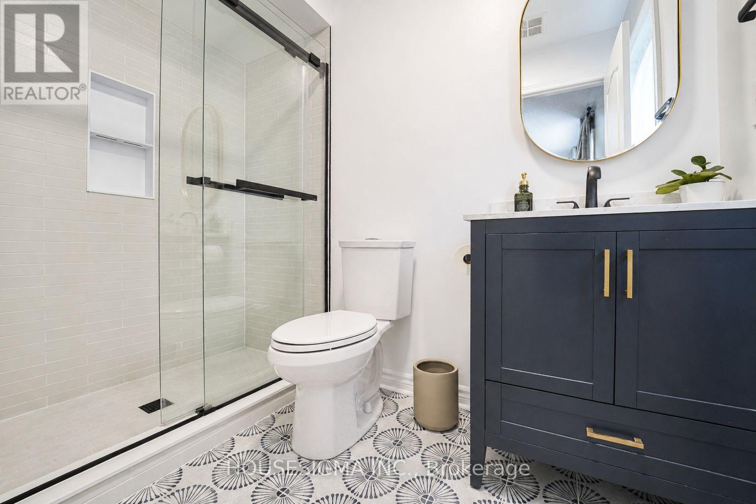 97 Bach Avenue, Whitby, Ontario  L1R 2P8 - Photo 24 - E13697174