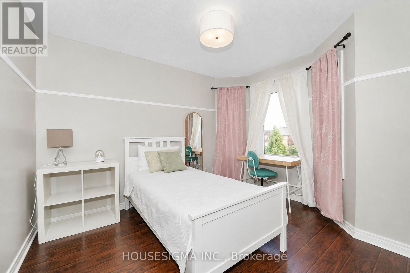 97 Bach Avenue, Whitby, Ontario  L1R 2P8 - Photo 27 - E13697174