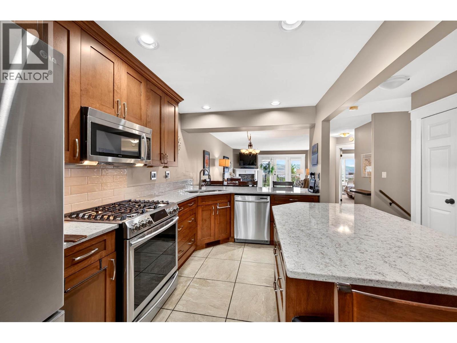 1580 Springhill Drive Unit# 28, Kamloops, British Columbia  V2E 2H1 - Photo 9 - 10389311