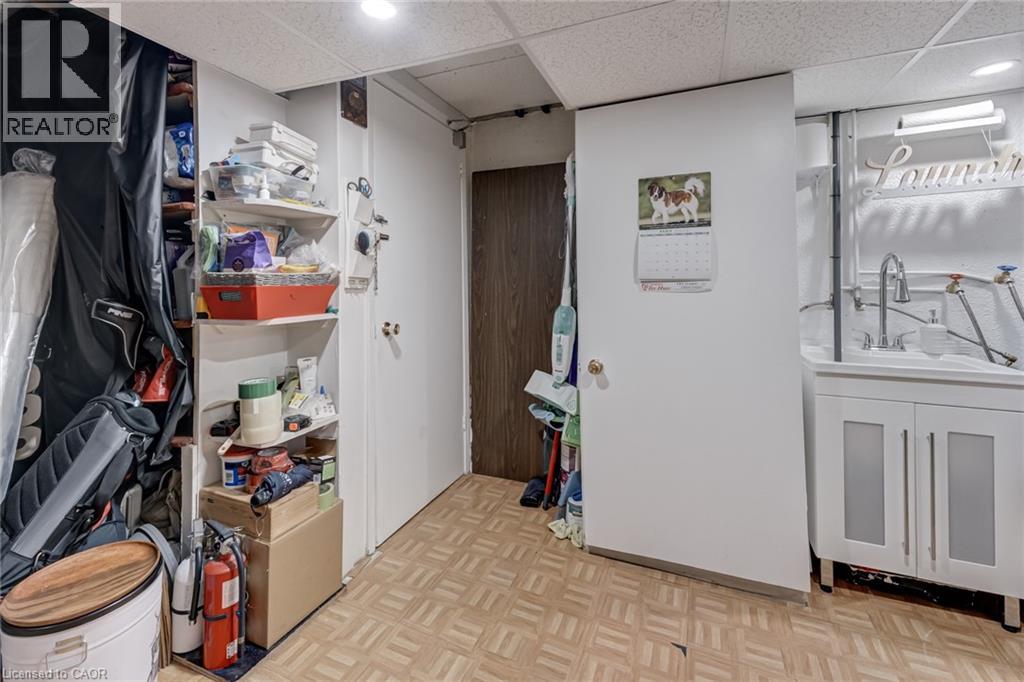 2825 Gananoque Drive Unit# 48, Mississauga, Ontario L5N 1V6 - Photo 32 - 40797660