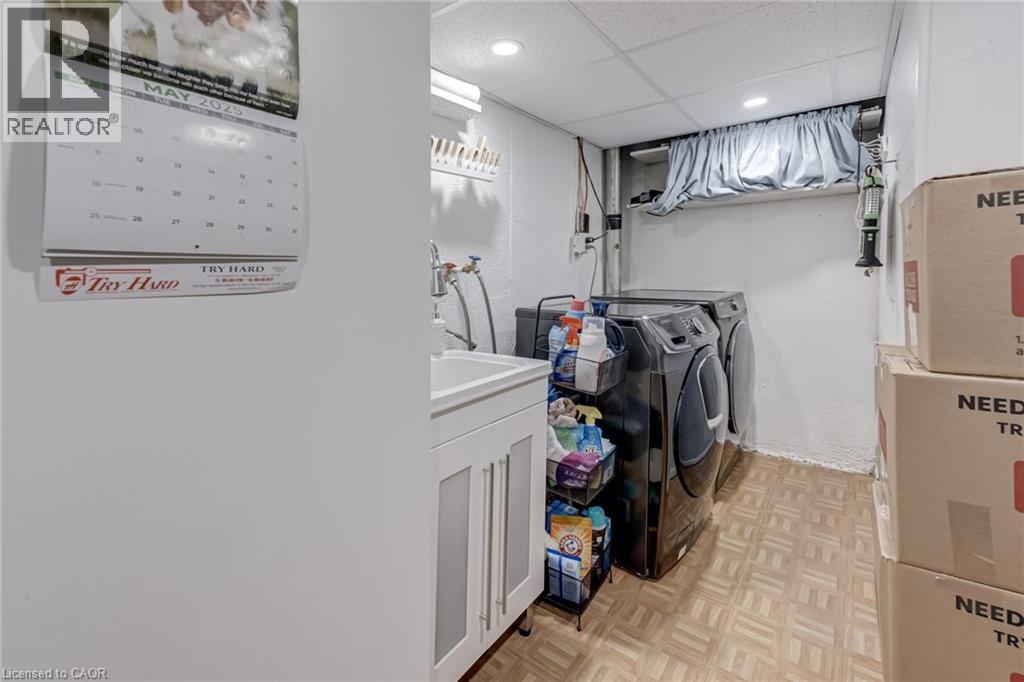 2825 Gananoque Drive Unit# 48, Mississauga, Ontario L5N 1V6 - Photo 33 - 40797660