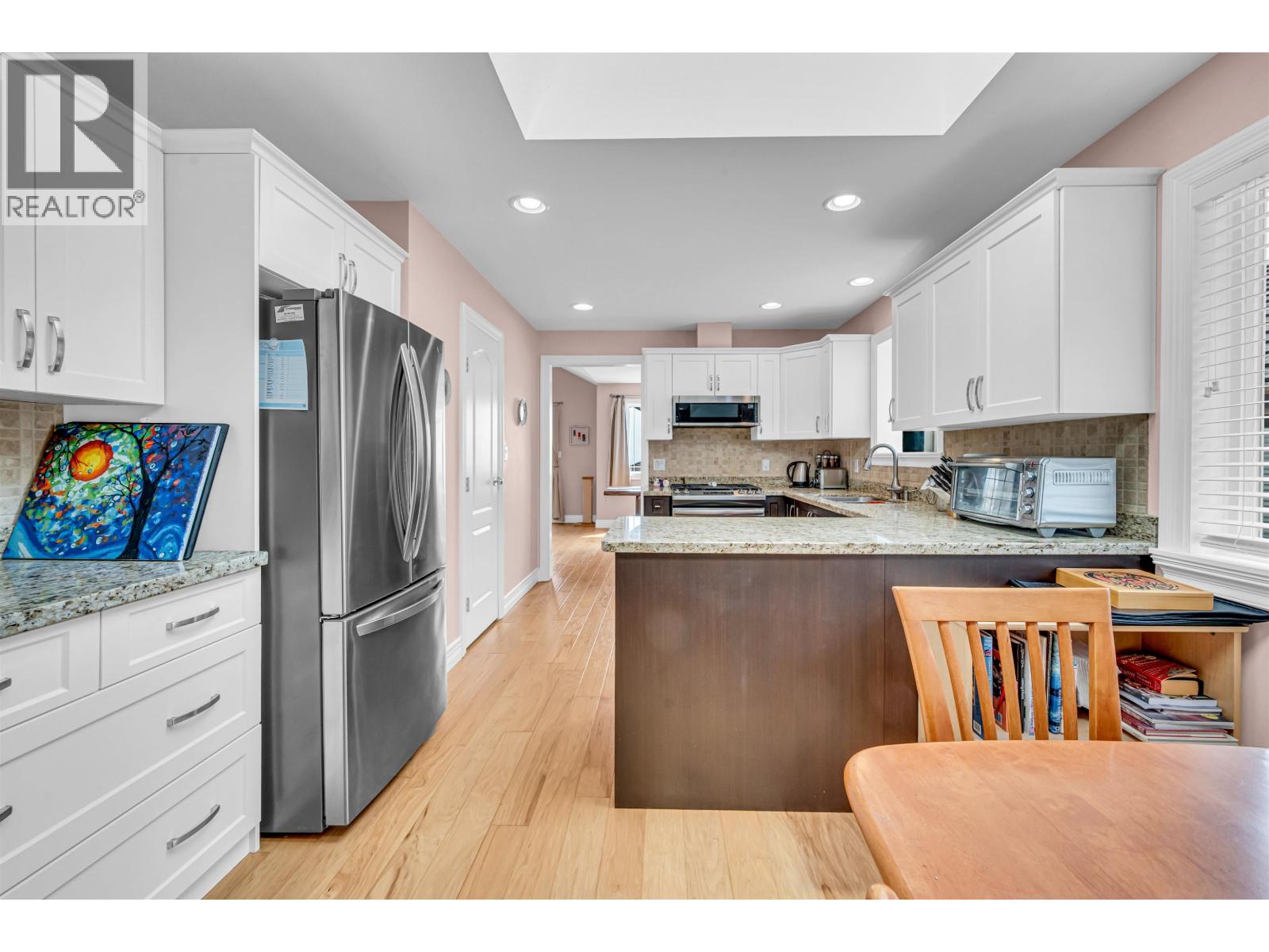 3017 Maplewood Court, Coquitlam, British Columbia  V3E 3P3 - Photo 14 - R3157569
