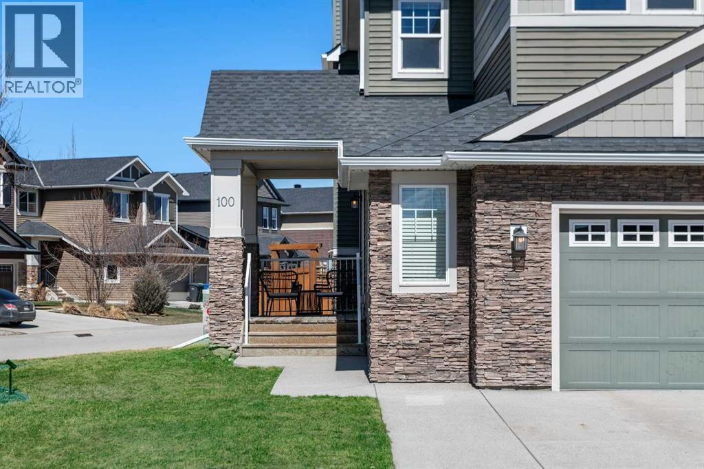 100 Kinniburgh Gardens, Chestermere, Alberta  T1X 0R8 - Photo 3 - A2334728