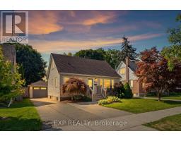 20 HILLVIEW STREET, Kitchener, Ontario