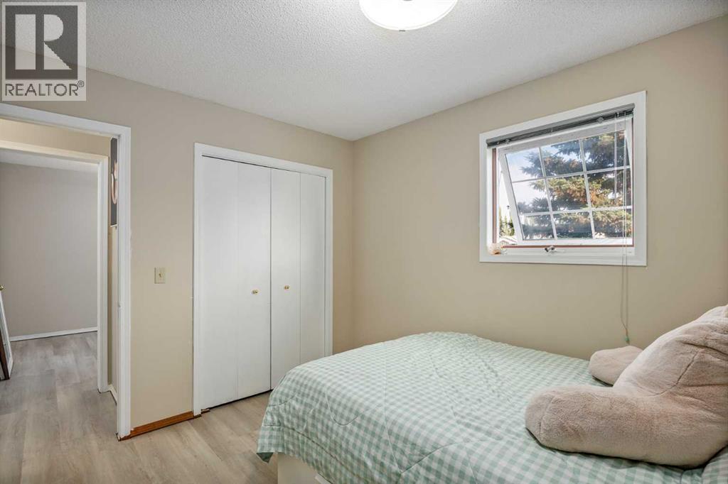 52 Shawnee Way SW, Calgary, Alberta  T2Y 2V4 - Photo 21 - A2338976