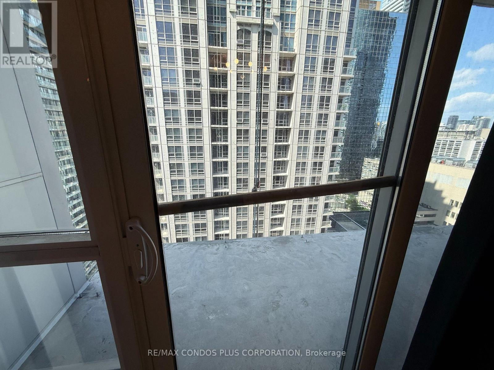 2613 - 761 Bay Street N, Toronto, Ontario  M5G 2R2 - Photo 13 - C13695922