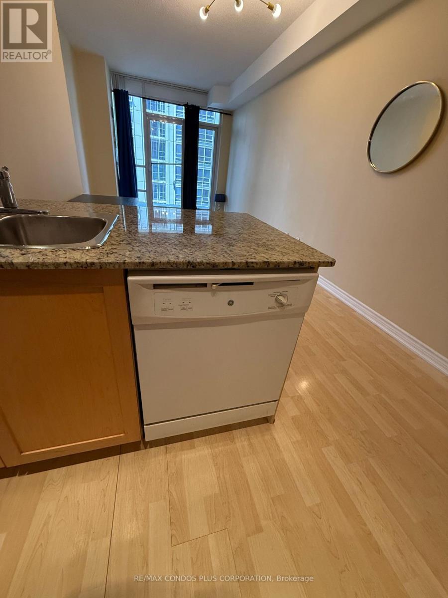 2613 - 761 Bay Street N, Toronto, Ontario  M5G 2R2 - Photo 5 - C13695922
