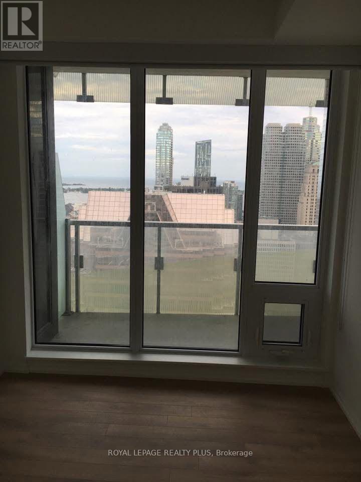 3509 - 197 Yonge Street, Toronto, Ontario  M5B 1M4 - Photo 8 - C13696280