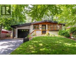 28 HELEN Street, Dundas, Ontario