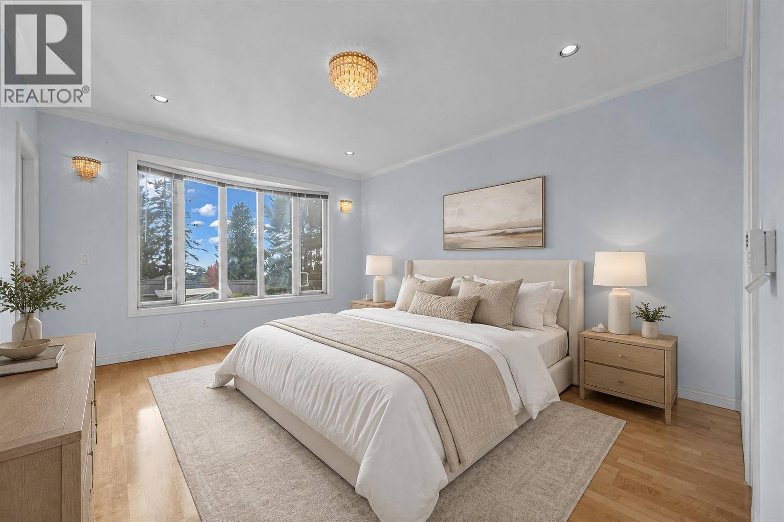 213 W 28th Street, North Vancouver, British Columbia  V7N 2H9 - Photo 6 - R3157605