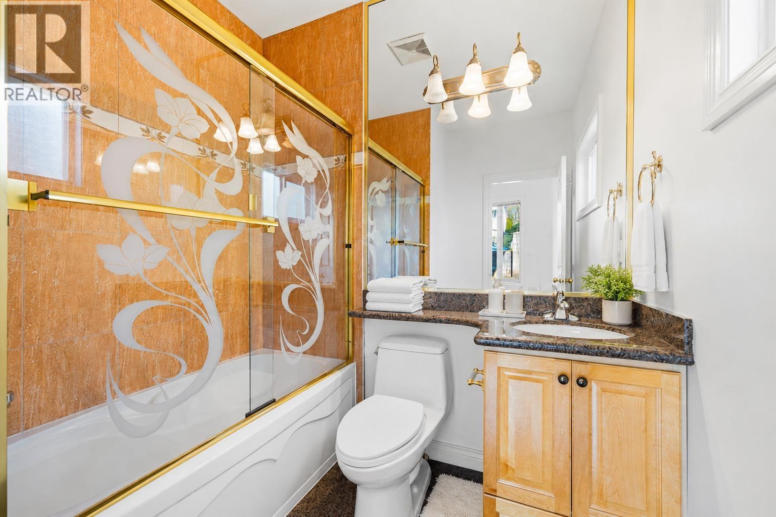 213 W 28th Street, North Vancouver, British Columbia  V7N 2H9 - Photo 14 - R3157605