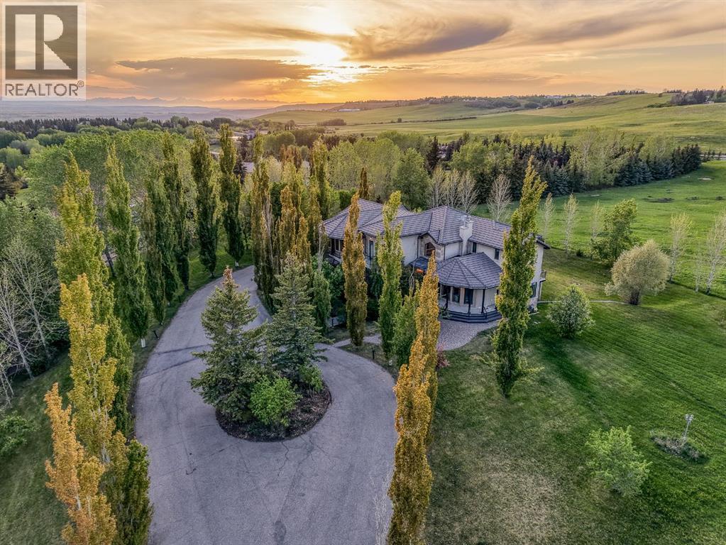 40 Blueridge Bay, Rural Rocky View County, Alberta  T3L 2N5 - Photo 1 - A2315715