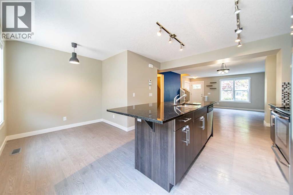 941 Mckenzie Towne Manor SE, Calgary, Alberta T2Z 1E1 - Photo 10 - A2331777