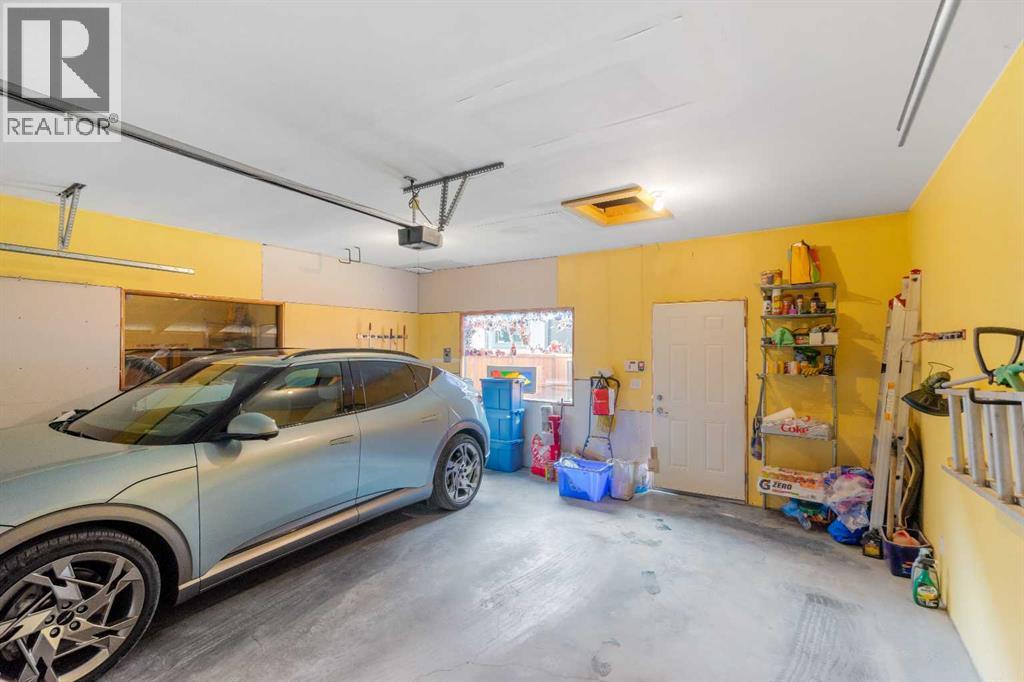 2526 3 Avenue NW, Calgary, Alberta  T2N 0L3 - Photo 38 - A2335898