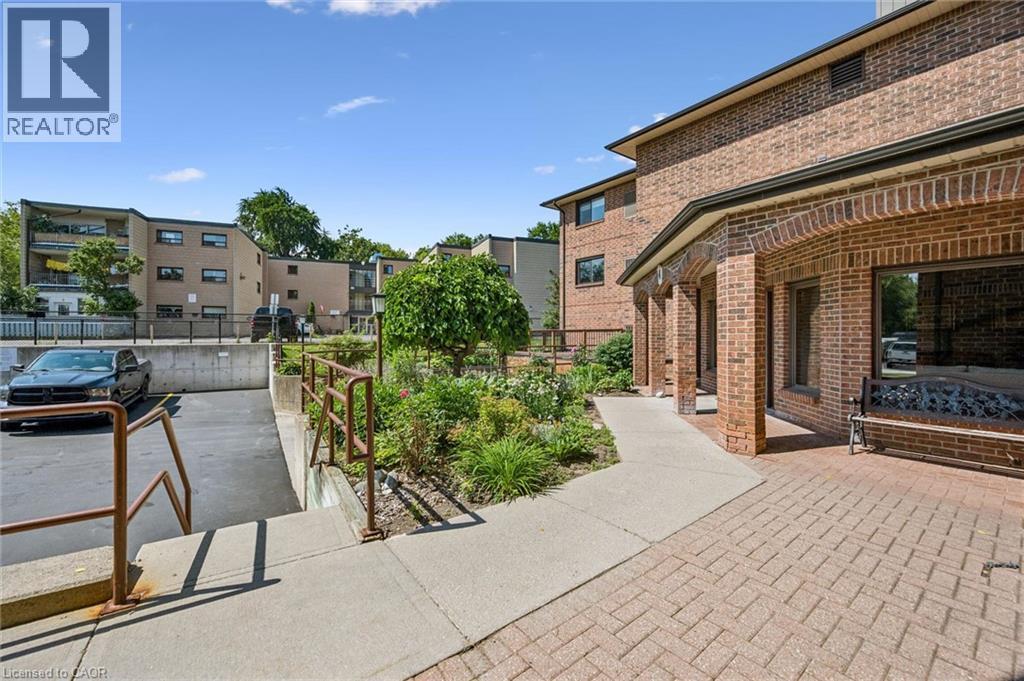 4 Albert Street Unit# 105, Cambridge, Ontario  N1R 3M4 - Photo 4 - 40848549