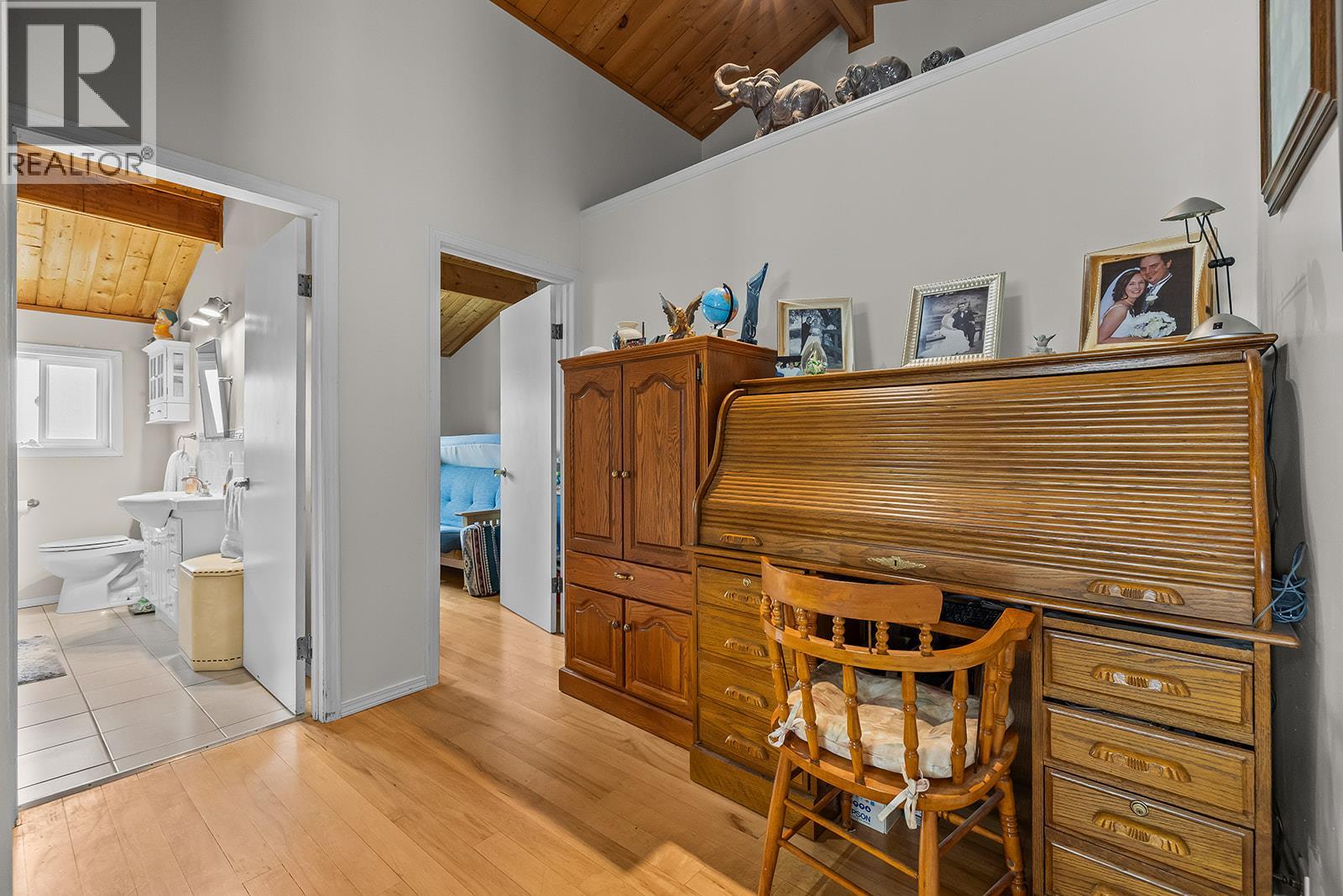 5090 Mackinnon Road, Peachland, British Columbia  V0H 1X0 - Photo 46 - 10396742