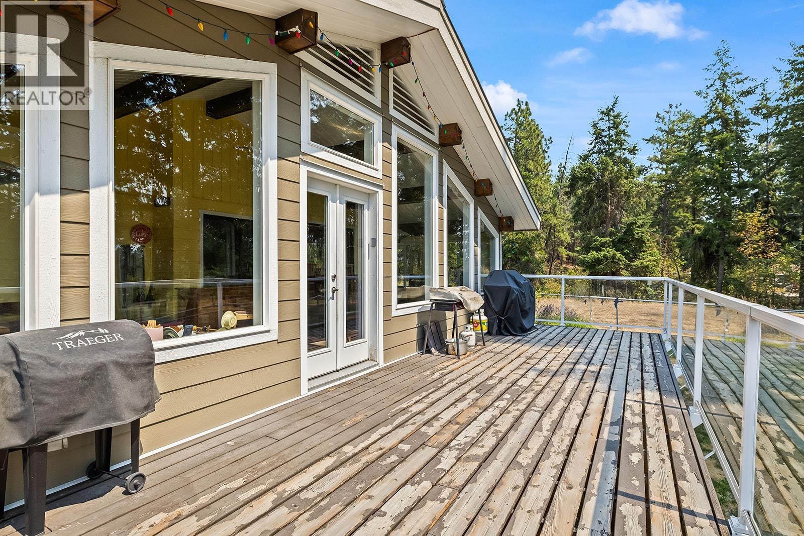 5090 Mackinnon Road, Peachland, British Columbia  V0H 1X0 - Photo 28 - 10396742