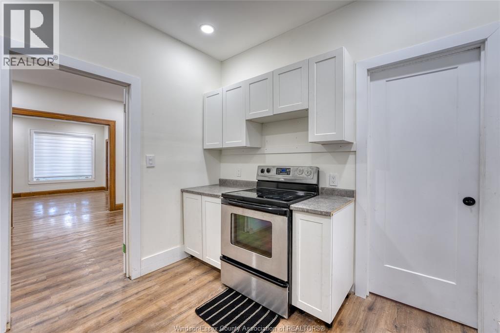1488 Lincoln, Windsor, Ontario  N8Y 2J1 - Photo 12 - 26020414