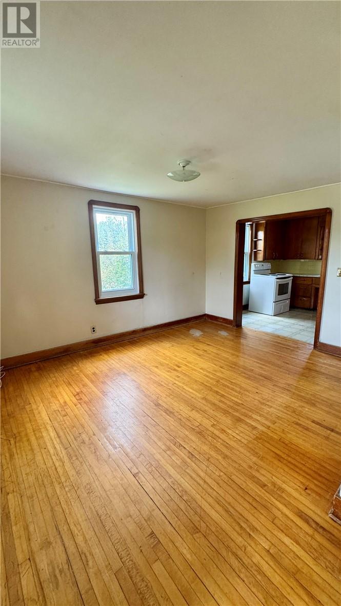 40 Old Soo Rd, Lively, Ontario  P3Y 1C4 - Photo 2 - 2129867