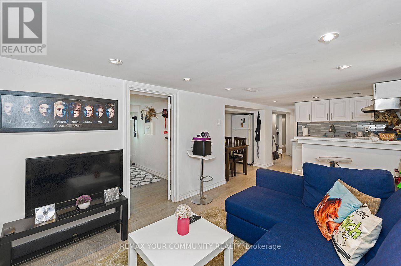 73 Struthers Street, Toronto, Ontario  M8V 1Y2 - Photo 34 - W13697198