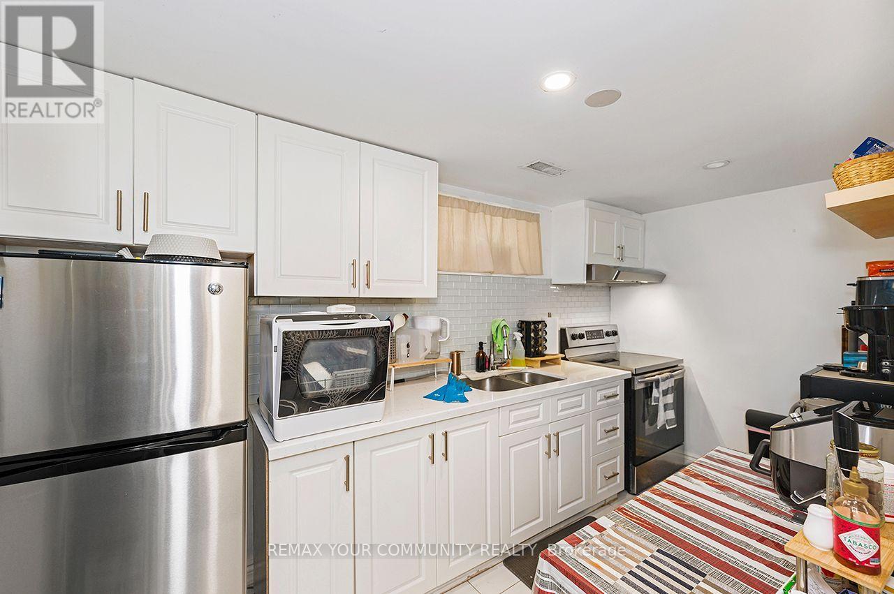 73 Struthers Street, Toronto, Ontario  M8V 1Y2 - Photo 39 - W13697198
