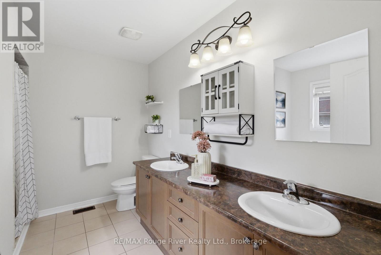 86 Edwin Carr Street, Clarington, Ontario  L1C 0R4 - Photo 26 - E13697656