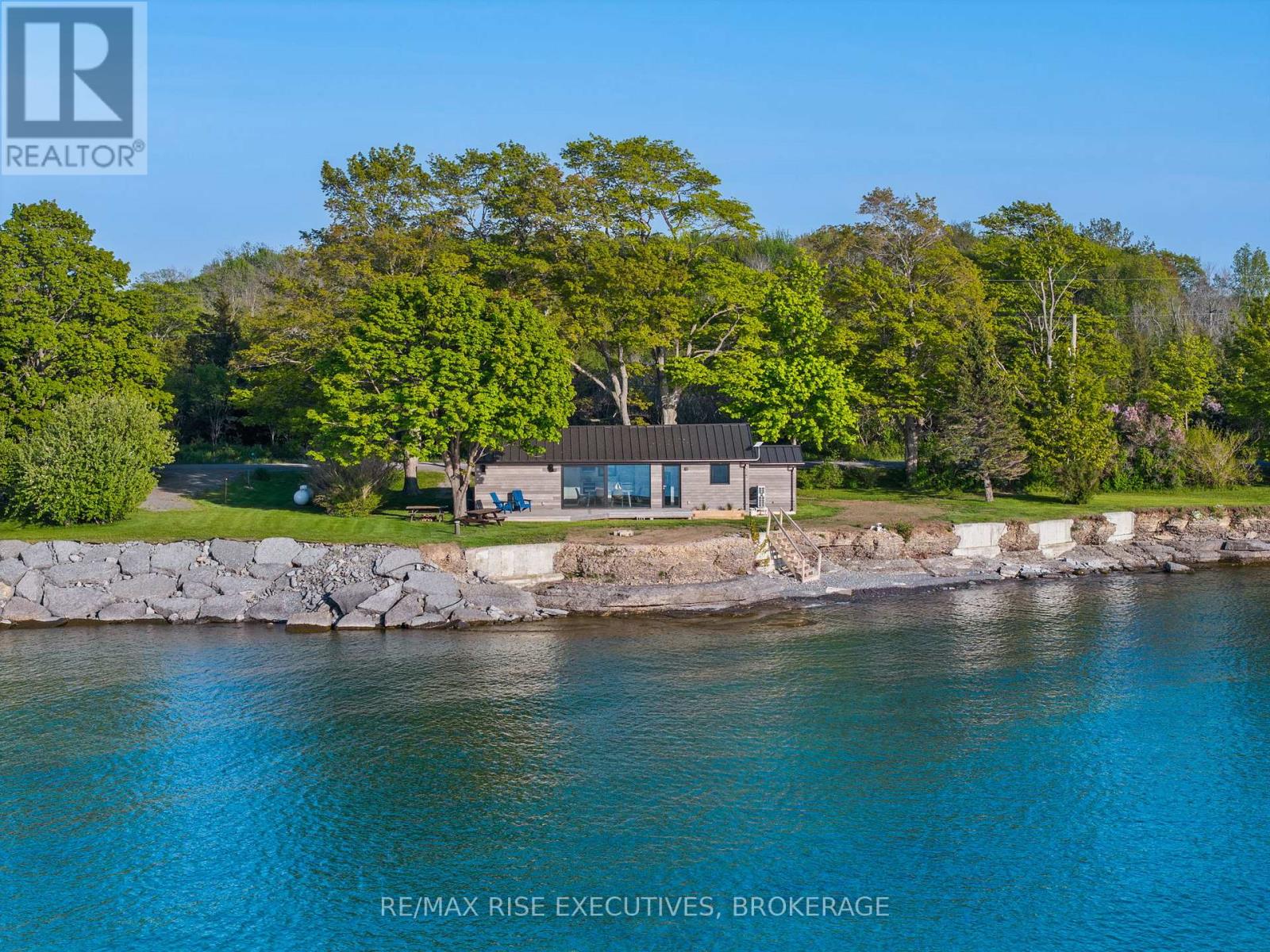682 Salmon Point Road, Prince Edward County, Ontario  K0K 1P0 - Photo 19 - X13697670