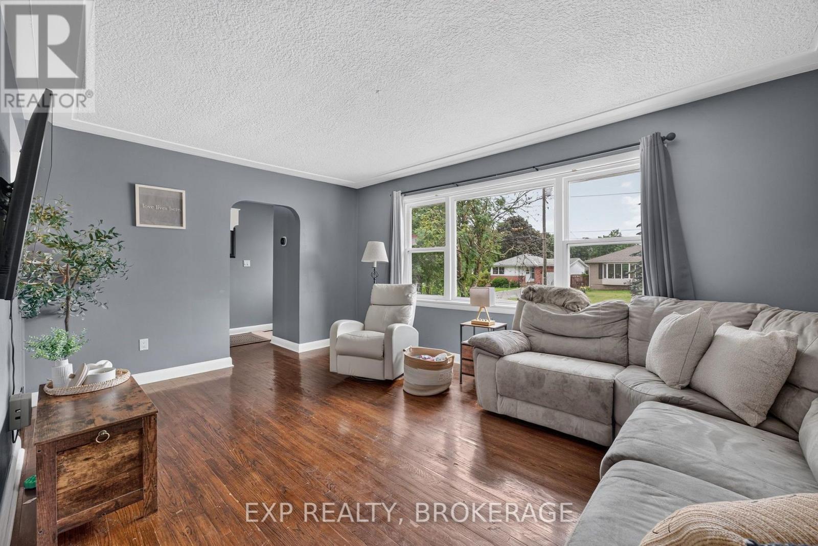 44 Lennox Street, Kingston, Ontario  K7M 4S4 - Photo 8 - X13697686