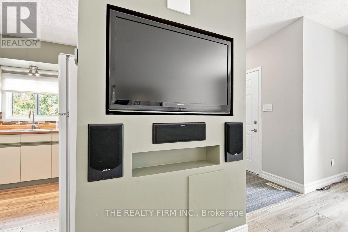 258 Olympic Crescent, London North, Ontario  N6G 3P7 - Photo 8 - X13697678