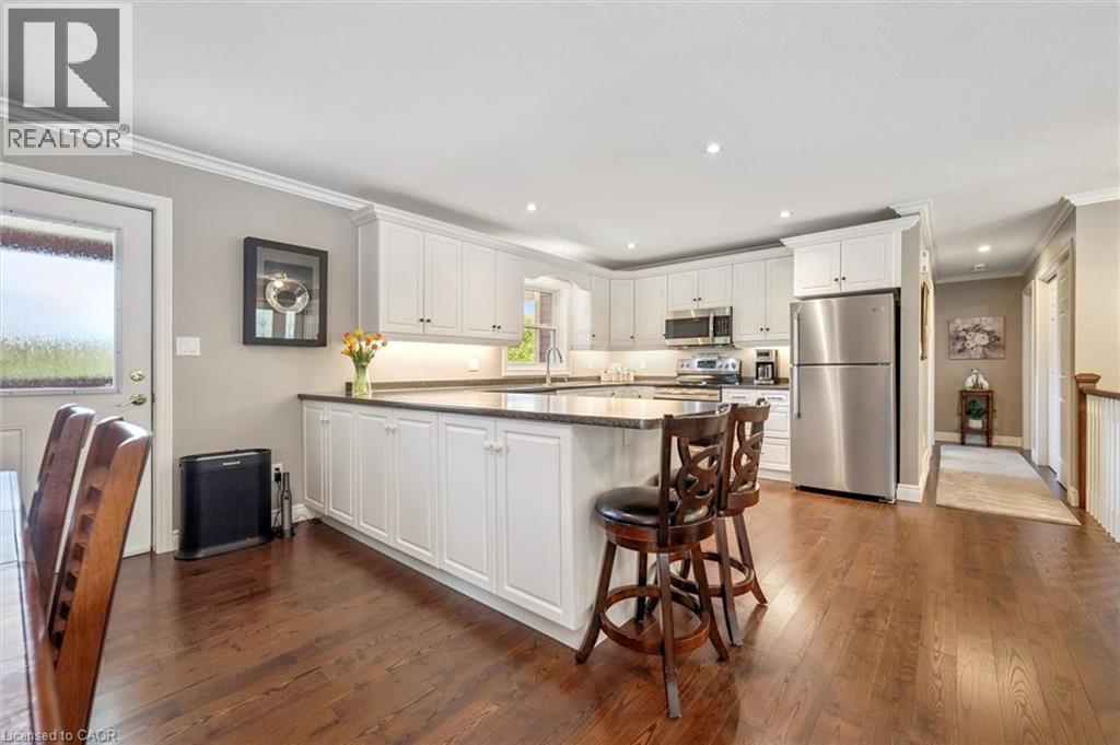 495190 Traverston Road, Markdale, Ontario  N0C 1H0 - Photo 8 - 40824879