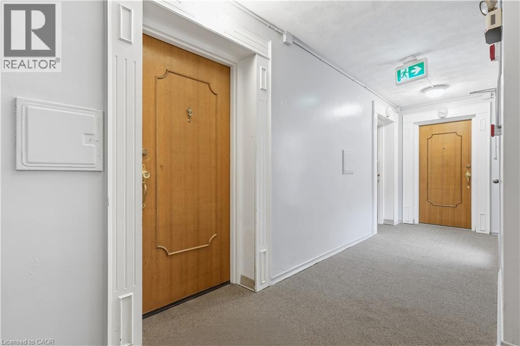 87 St George Street Unit# 403, Brantford, Ontario  N3R 1V5 - Photo 2 - 40854267