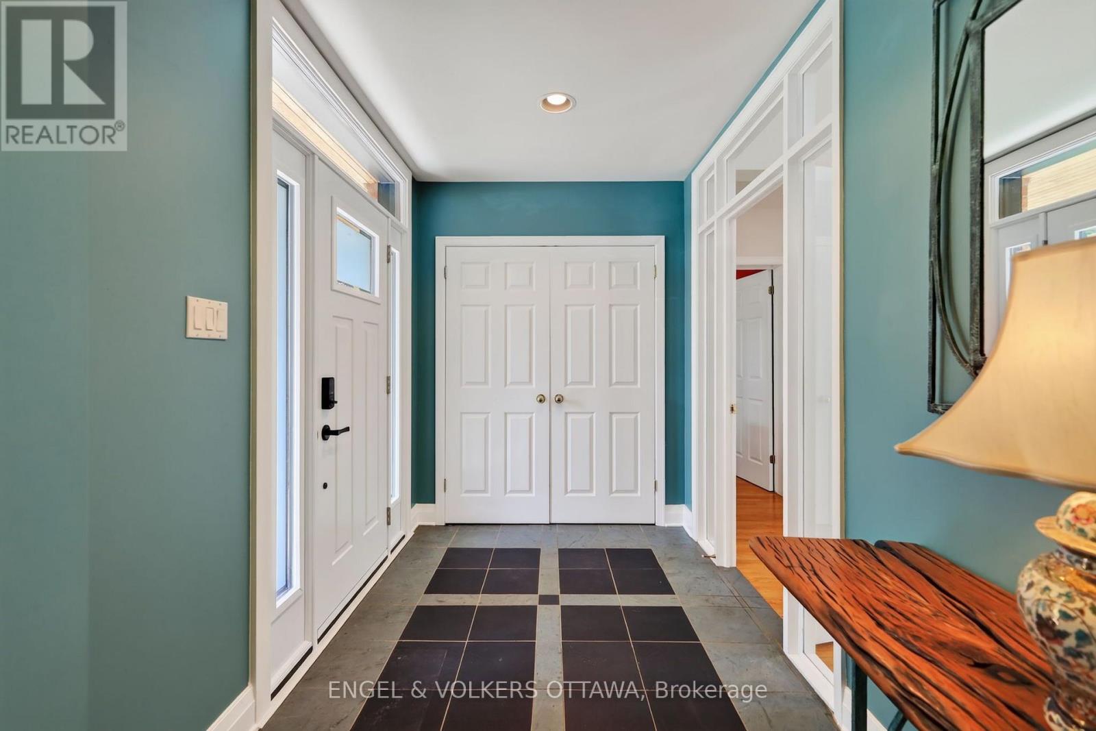 13 Chinook Crescent, Ottawa, Ontario  K2H 7C9 - Photo 3 - X13697786
