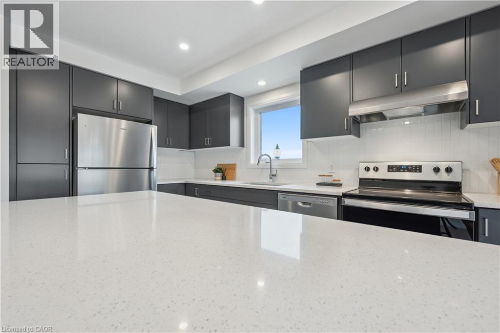 15 Stauffer Woods Trail Unit# 1, Kitchener, Ontario  N2P 0L1 - Photo 8 - 40854814