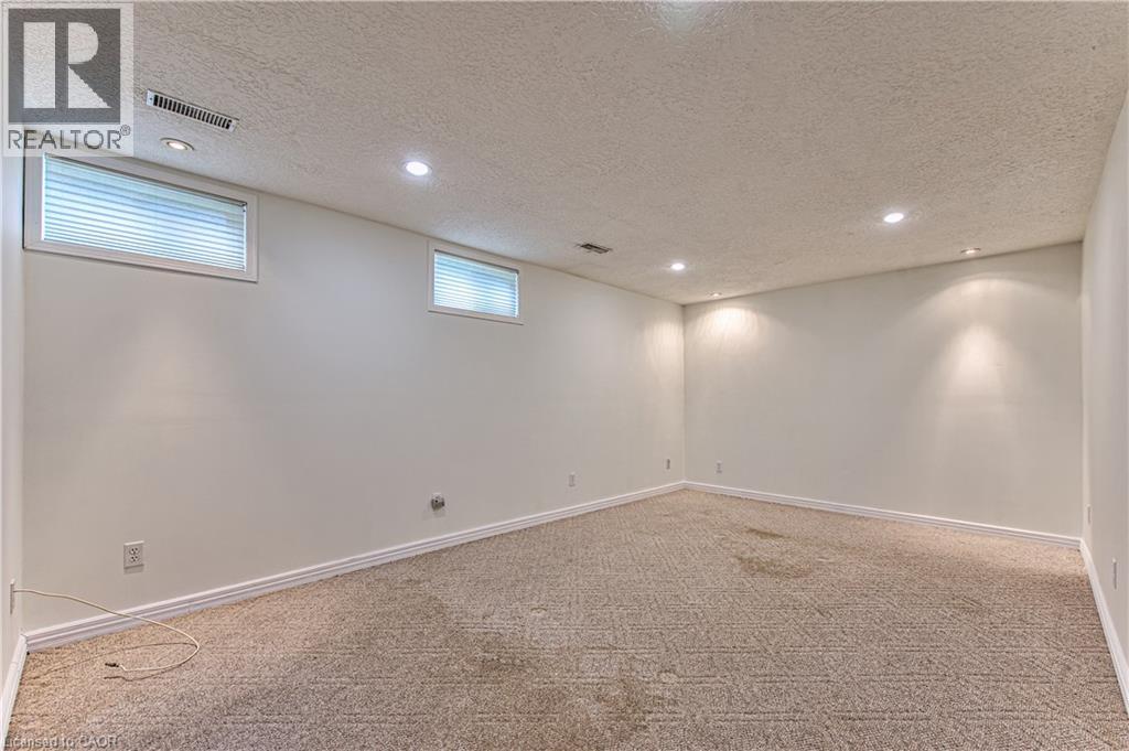 104 Springbank Crescent, Kitchener, Ontario  N2M 4P7 - Photo 27 - 40855692