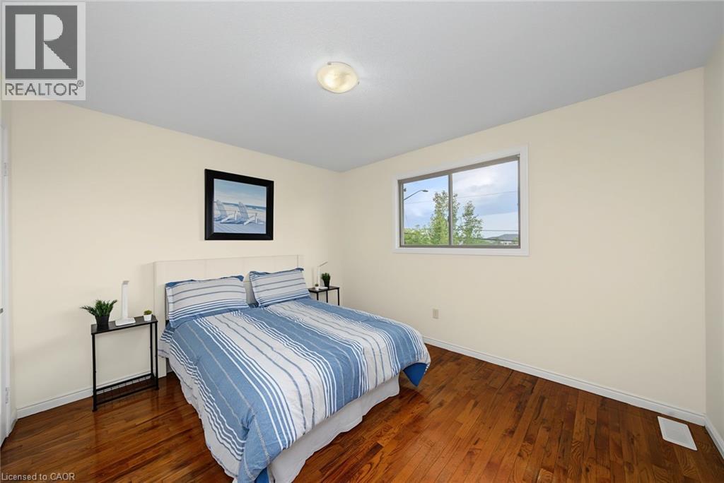 11 Sedona Court, Hamilton, Ontario  L9B 2R1 - Photo 29 - 40857261
