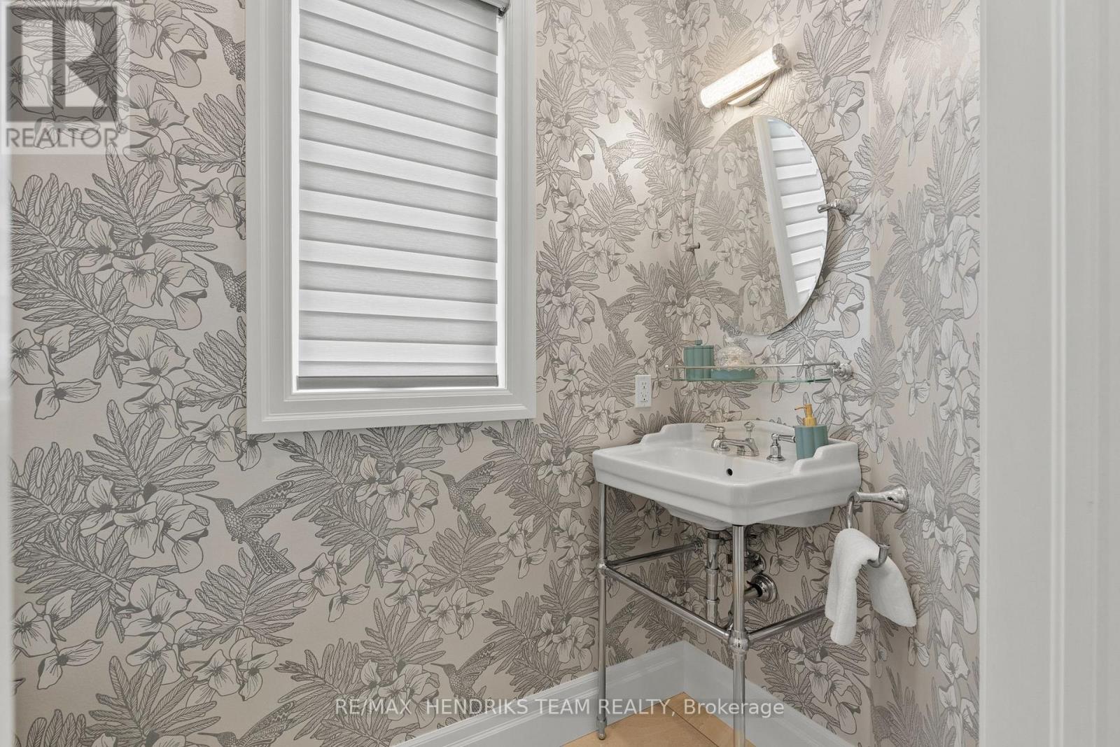 5b Wilholme Drive, St. Catharines (Grapeview), Ontario  L2W 1B9 - Photo 10 - X13697636