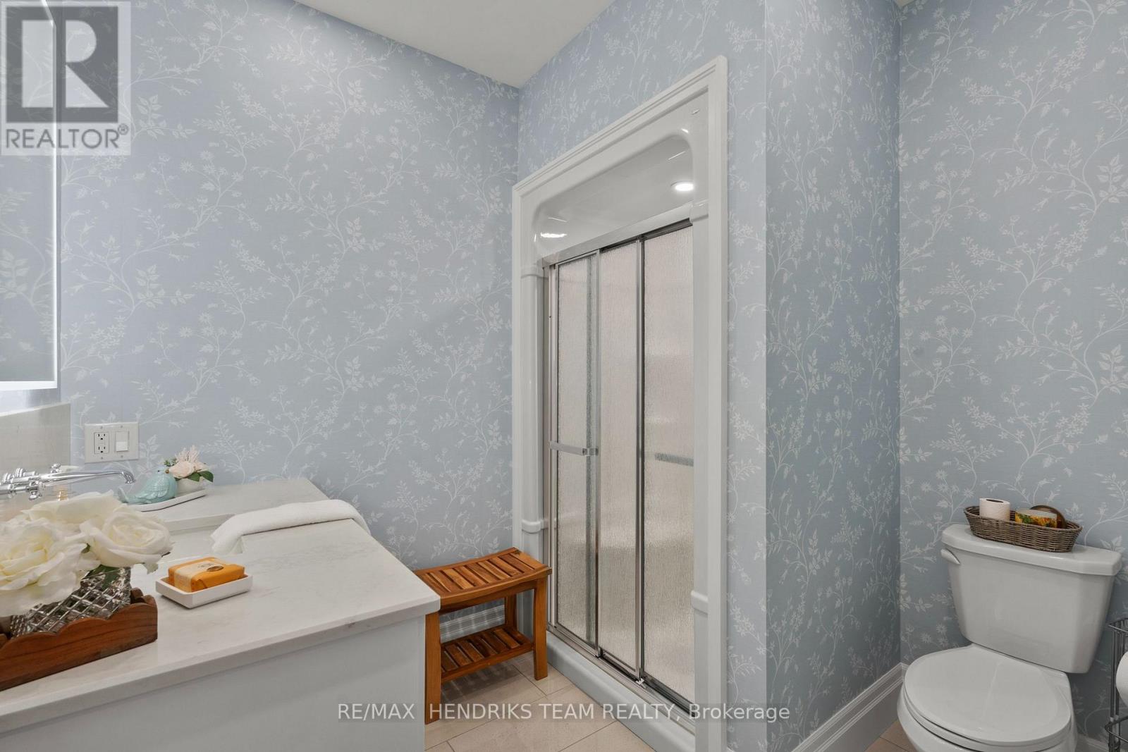 5b Wilholme Drive, St. Catharines (Grapeview), Ontario  L2W 1B9 - Photo 24 - X13697636