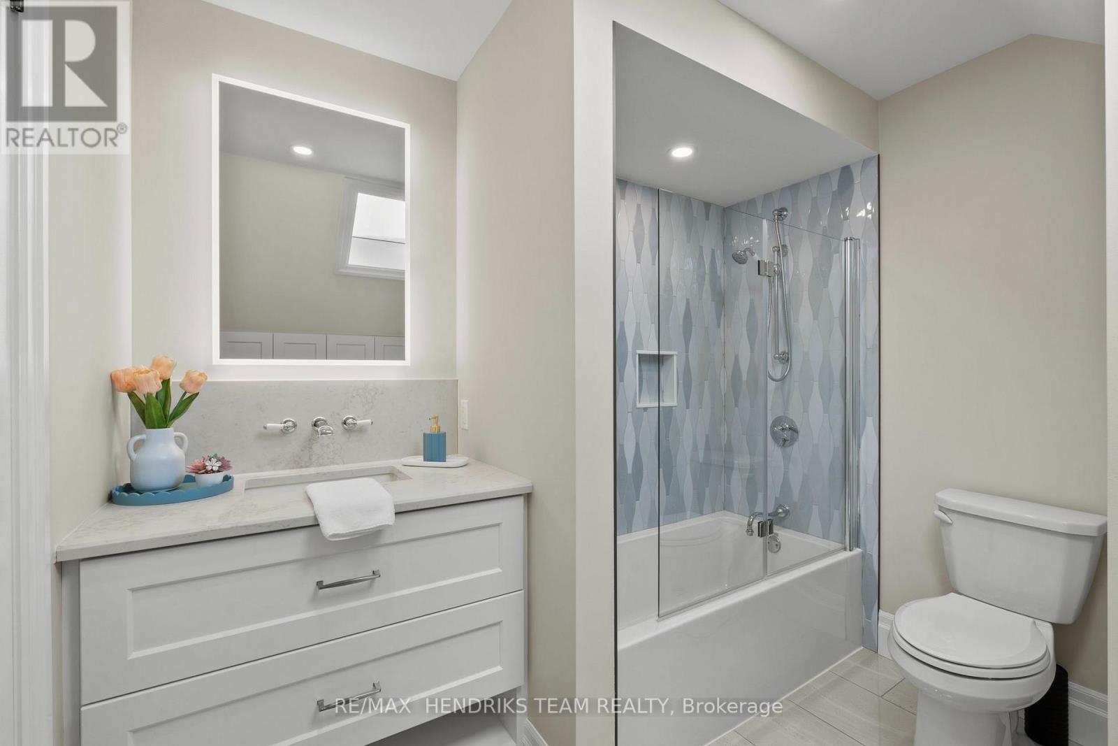 5b Wilholme Drive, St. Catharines (Grapeview), Ontario  L2W 1B9 - Photo 28 - X13697636
