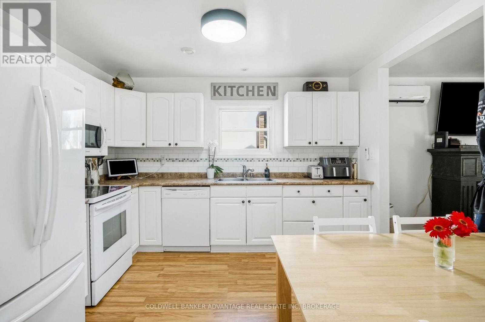 374 Dieppe Street, Welland, Ontario  L3B 4V4 - Photo 11 - X13697694