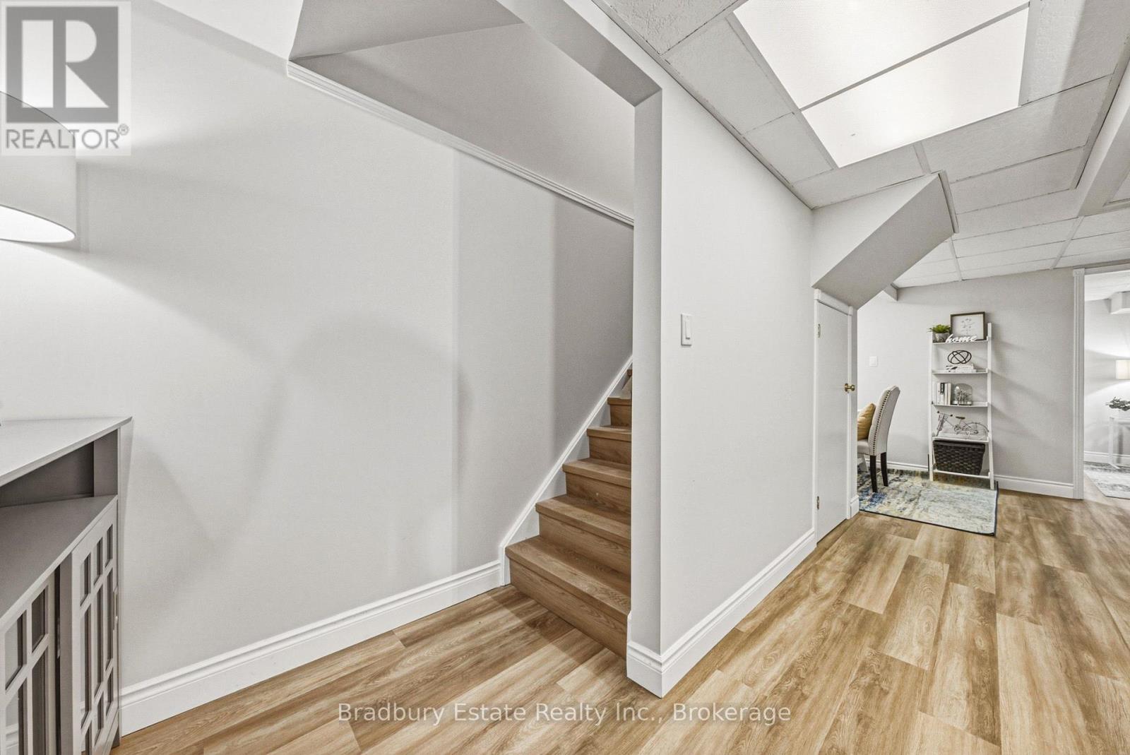 18 - 1205 Lambs Court, Burlington, Ontario  L7S 2G6 - Photo 26 - W13697754