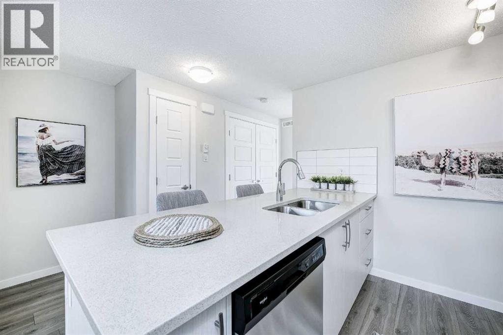 502, 24 Park Street, Cochrane, Alberta  T4C 3H3 - Photo 12 - A2339026