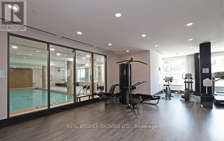 1304 - 88 Broadway Avenue, Toronto, Ontario  M4P 0A5 - Photo 14 - C13697618