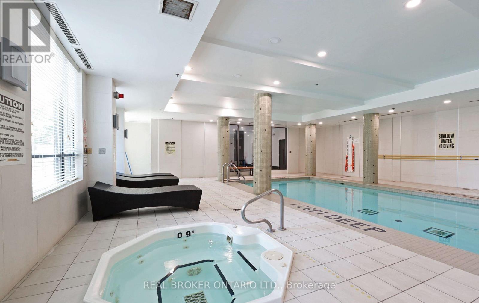 1304 - 88 Broadway Avenue, Toronto, Ontario  M4P 0A5 - Photo 16 - C13697618